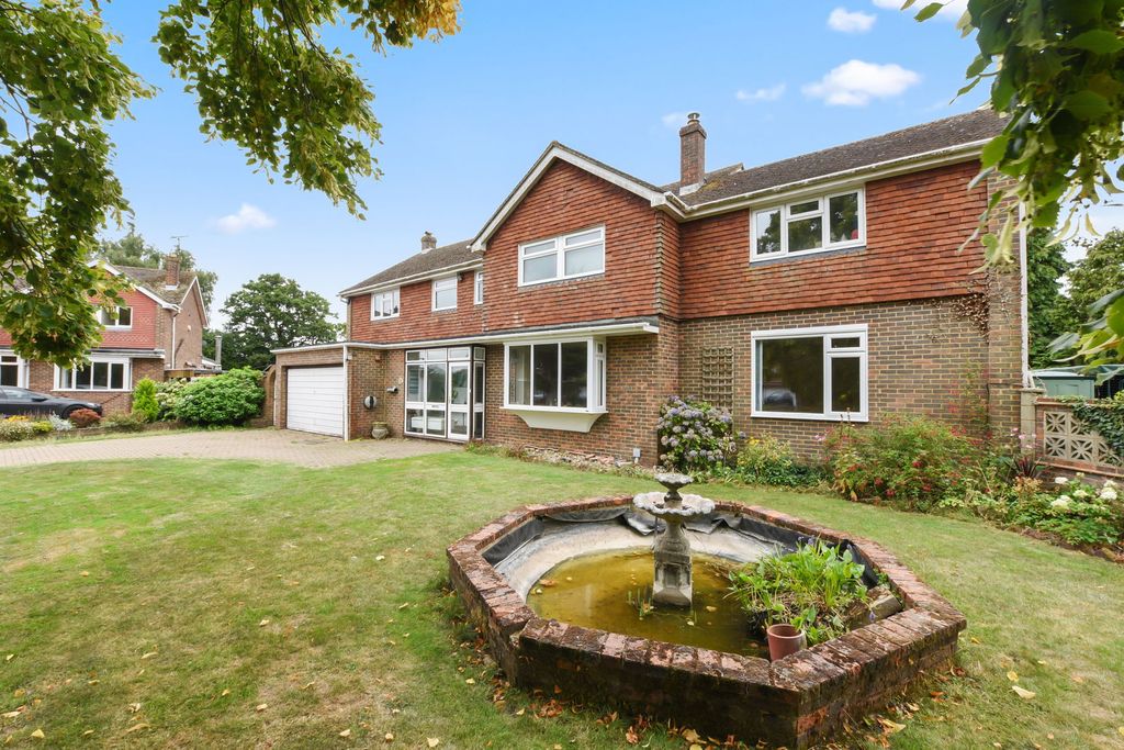 Property photo 1 of 23