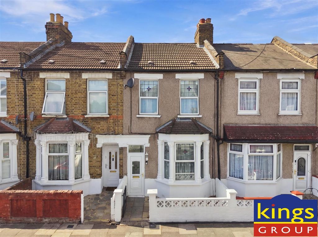 Property photo 1 of 17