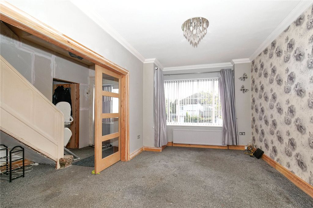 Property photo 3 of 24 Picture No. 05