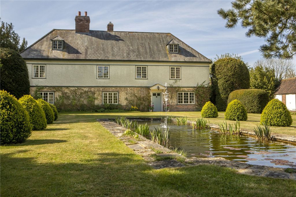 Property photo 1 of 38 House &amp; Pond