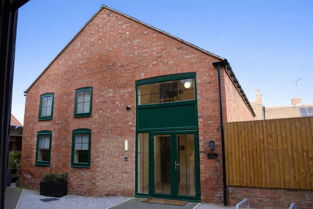 Property photo 2 of 11 Photo 6