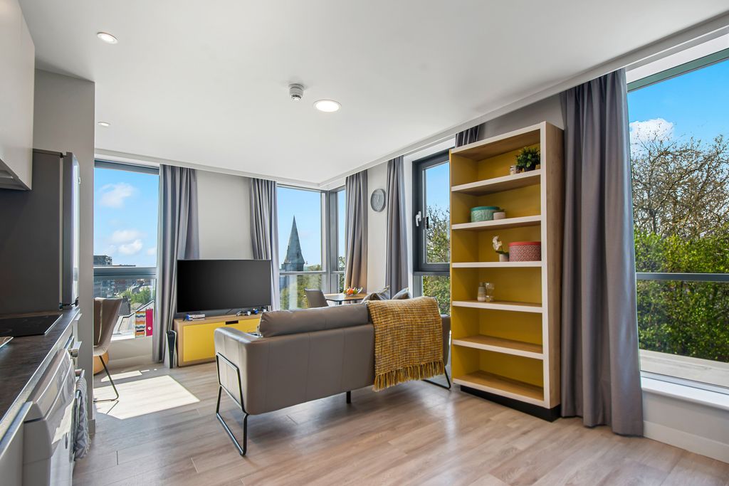 Property photo 1 of 36 Property Photo