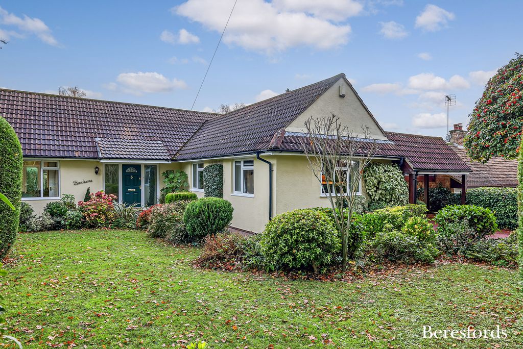 Property photo 1 of 37 Picture No. 34