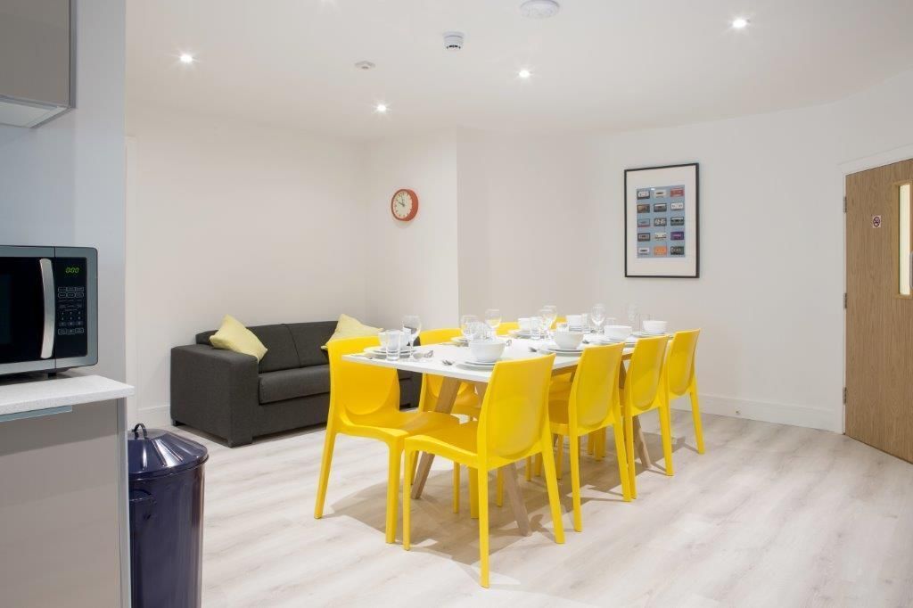 Property photo 3 of 4 Zkq9Vl0Wiuy-Ych7Hfnnua.Jpg