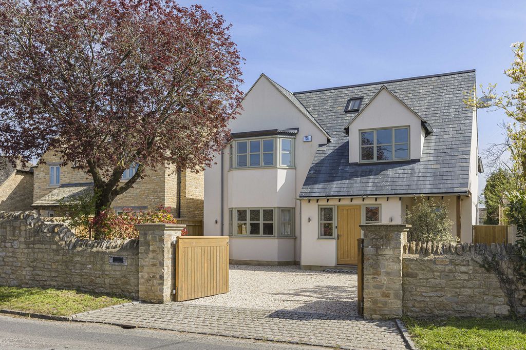 Property photo 1 of 49