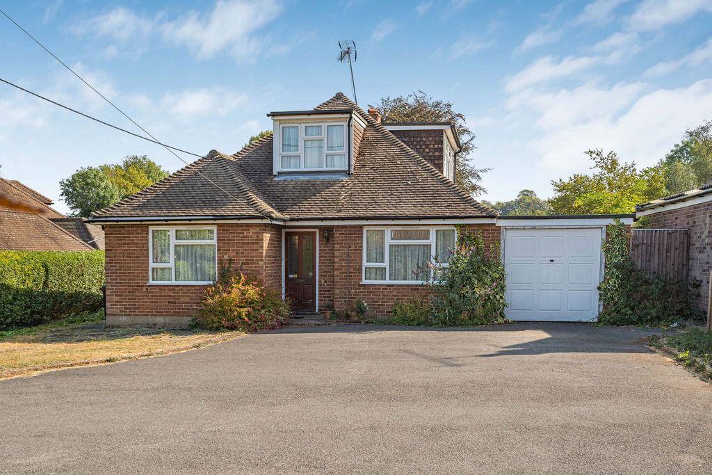 Property photo 1 of 18