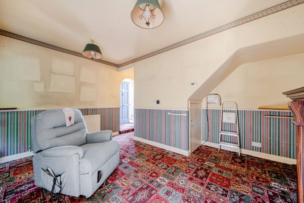 Property photo 2 of 20 1484061-8-6A3d613...