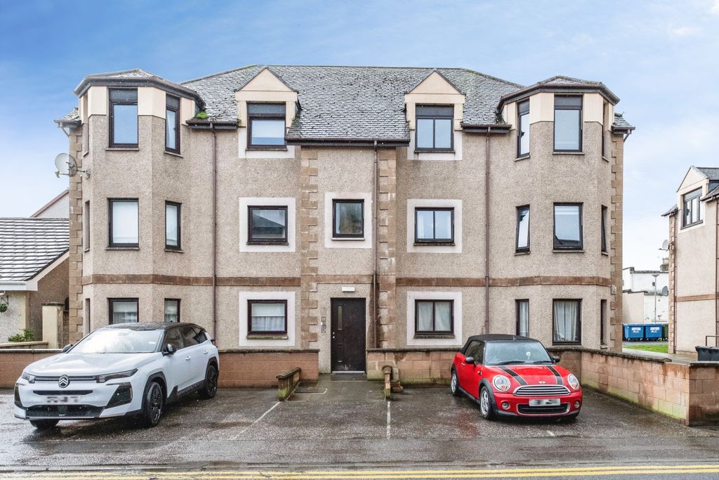 Property photo 1 of 15 Front