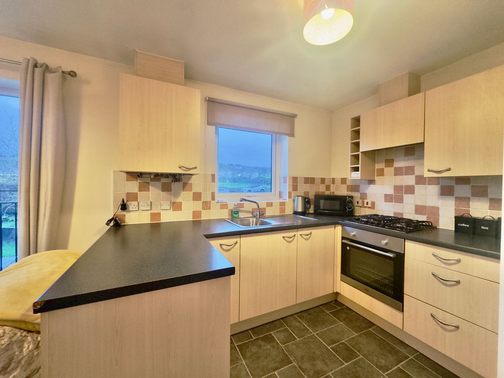 Property photo 3 of 6