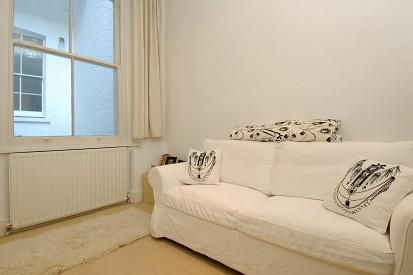 Property photo 2 of 12 Bedroom