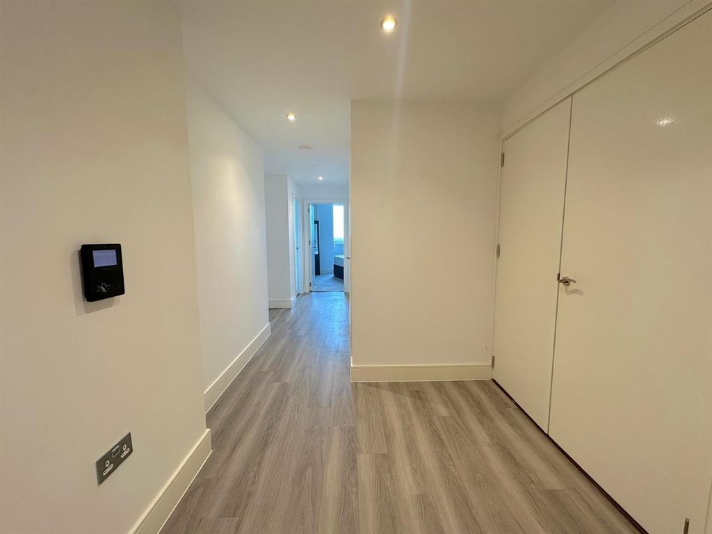 Property photo 3 of 13 Whatsapp Image 2025-05-15 At 9.29.25 Am (3).Jpeg