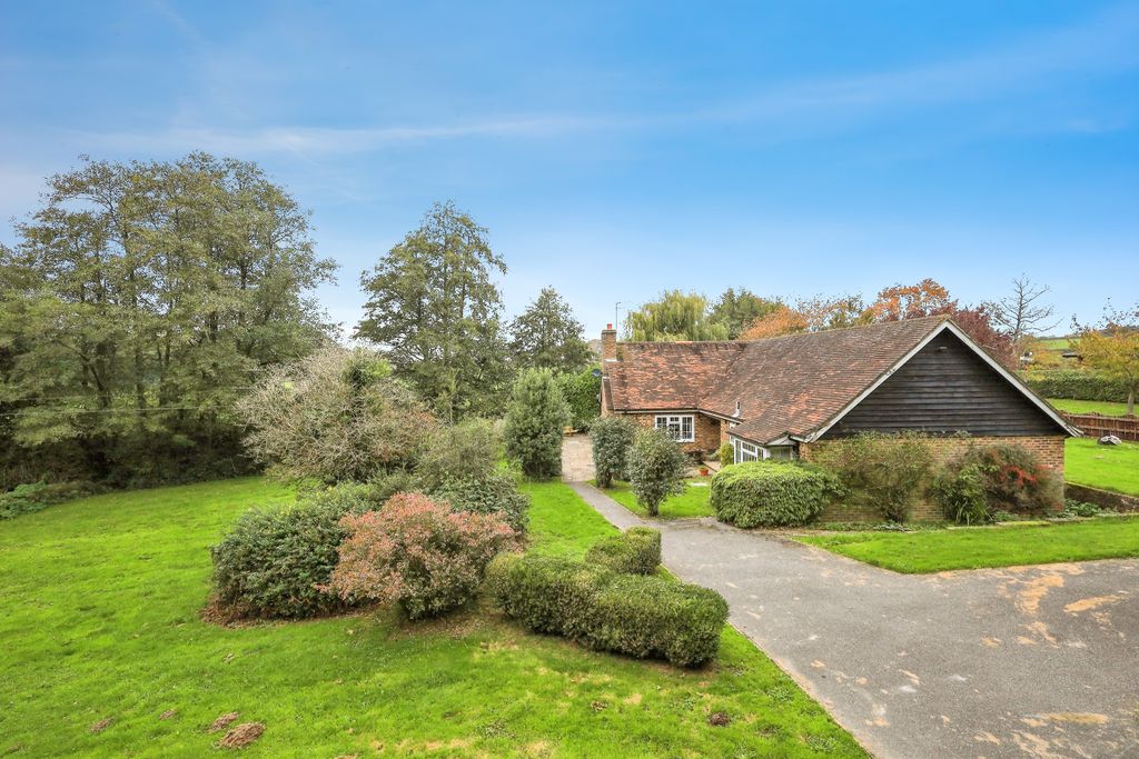 Property photo 2 of 13