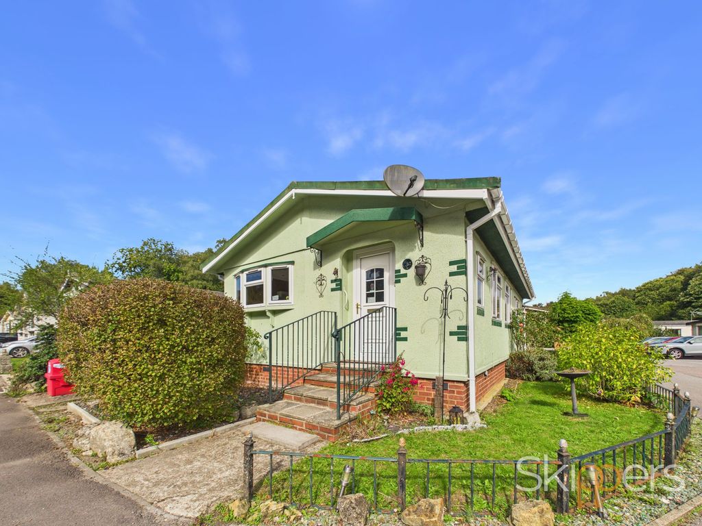 Property photo 1 of 19