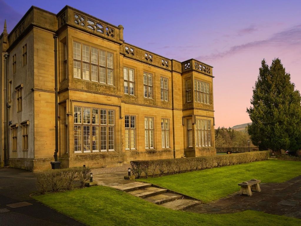 Property photo 1 of 26 Duskshots-98444747_c03d9F93-Img_17.Jpg