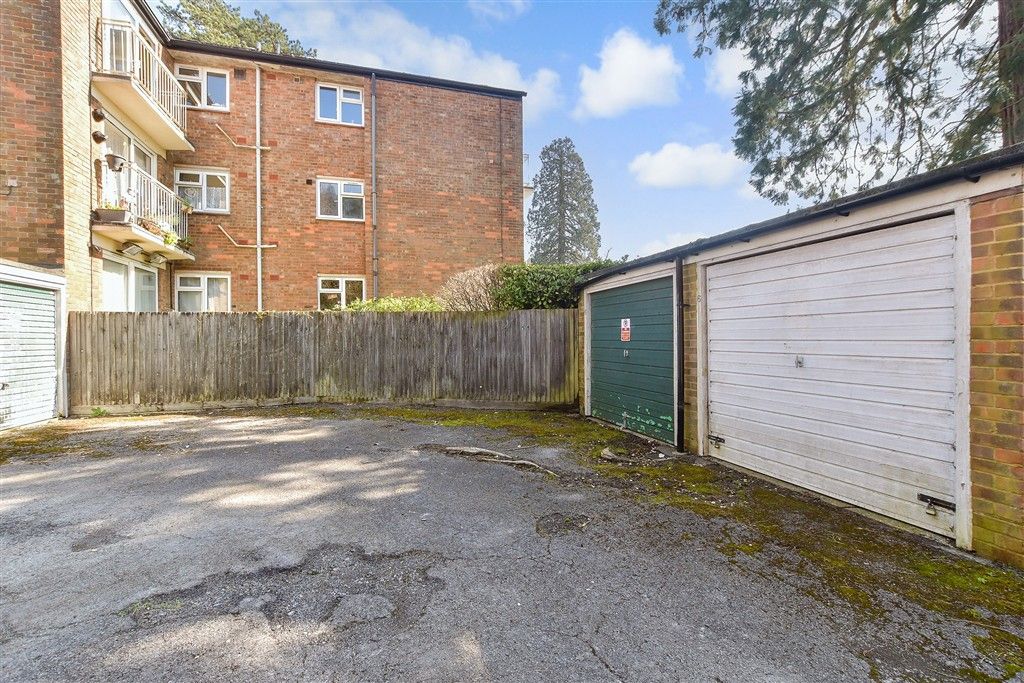 Additional image 8 of 2 bed flat for saleNewlands Crescent, East Grinstead, West Sussex RH19