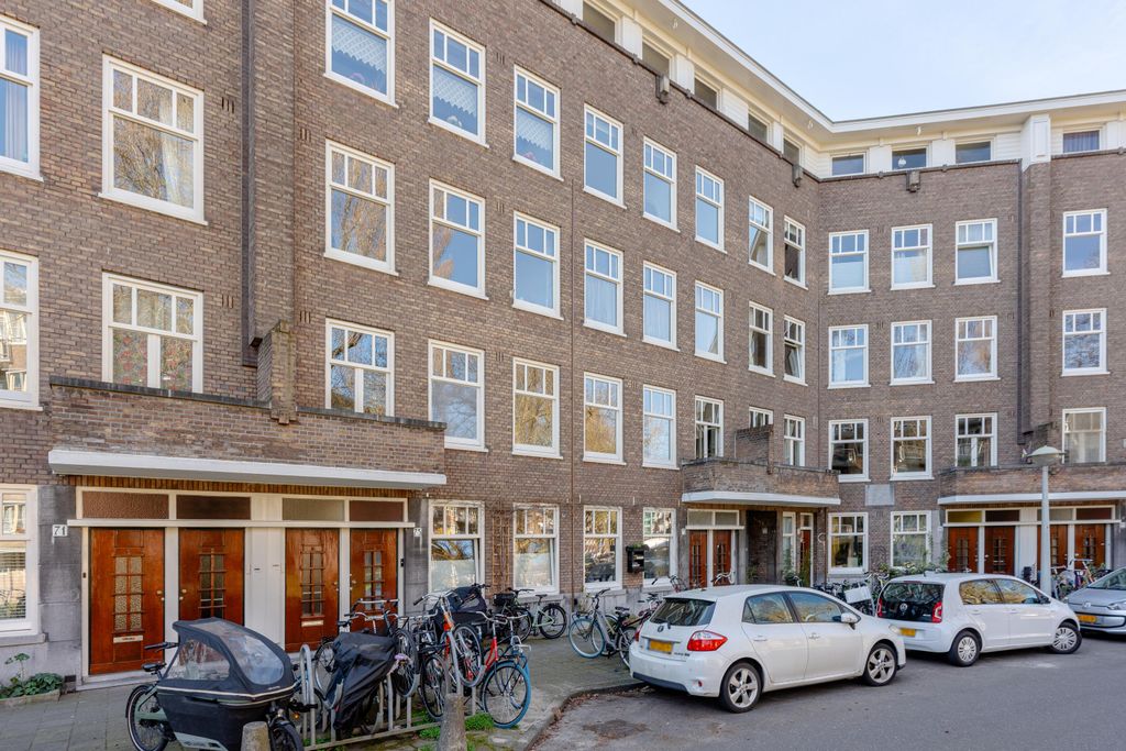 Property photo 3 of 47