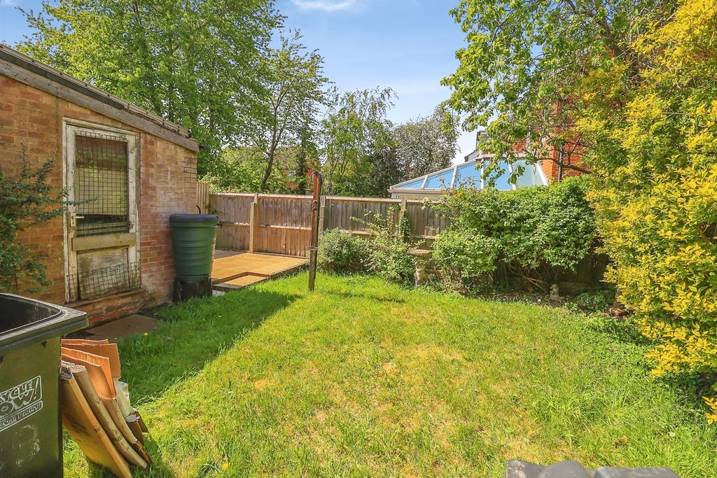 Property photo 3 of 20