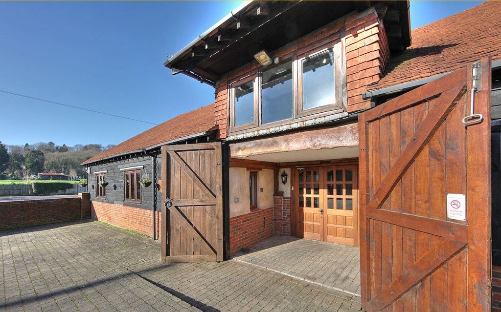 Property photo 3 of 8 Cudham  The Tithe Barn Entrance.Jpg