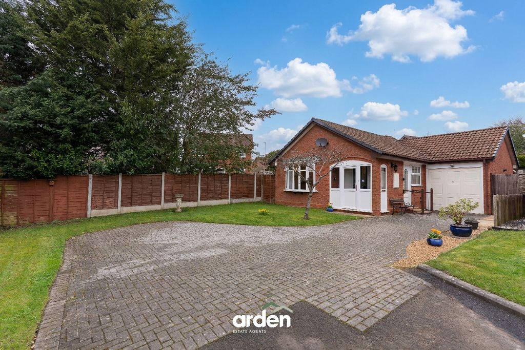 Property photo 2 of 13