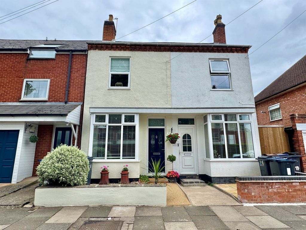 Property photo 1 of 18