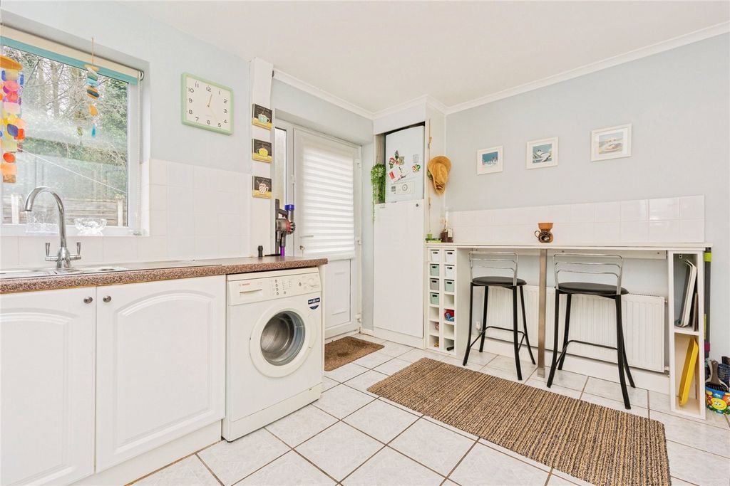 Property photo 3 of 22 Picture No. 24