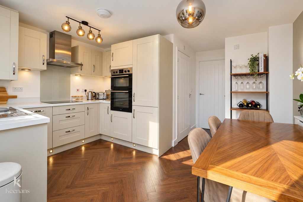 Property photo 2 of 59 2.Jpg