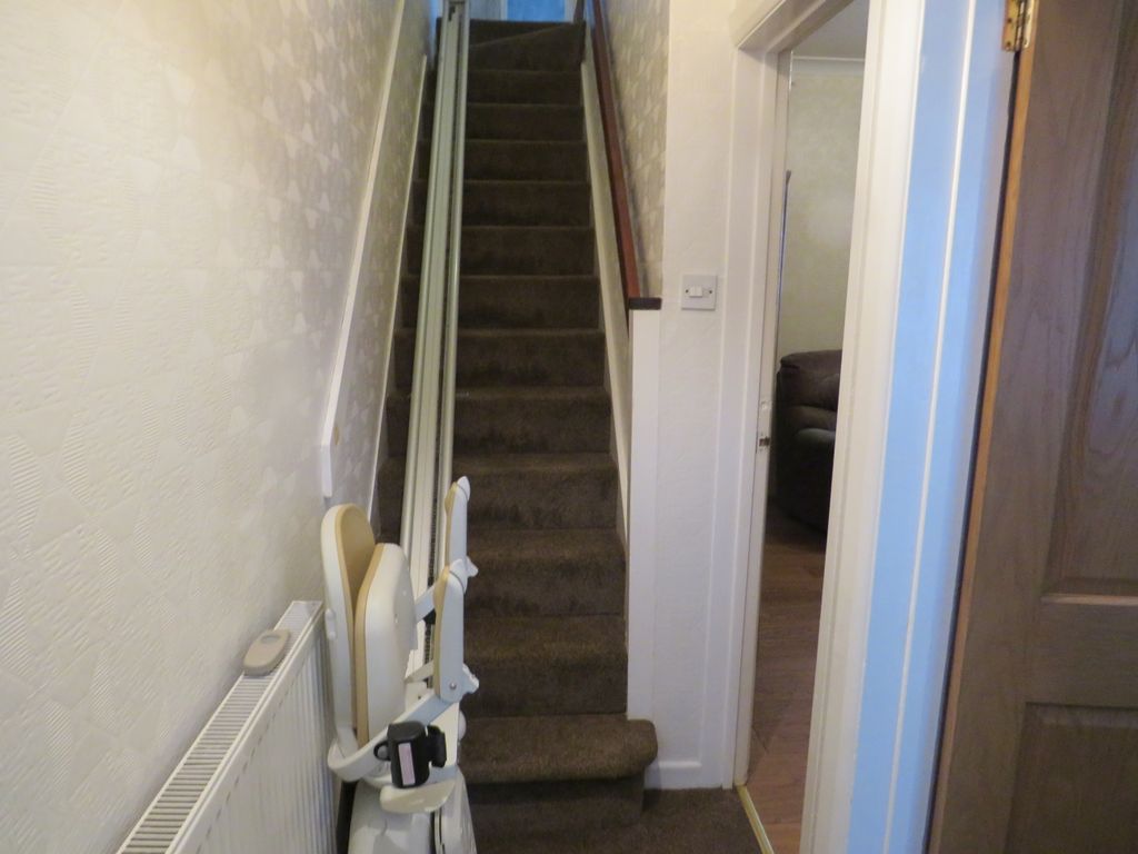 Property photo 2 of 35