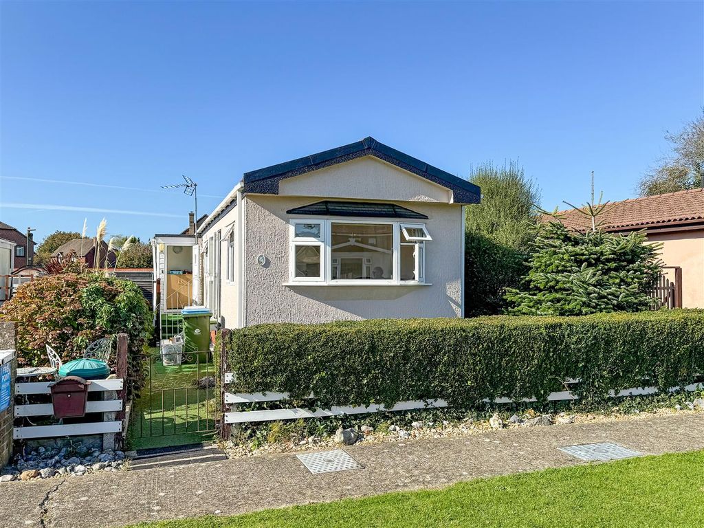 Property photo 1 of 9 Img_1296.Jpg