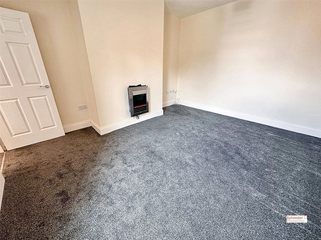 Property photo 3 of 10 Picture No. 08