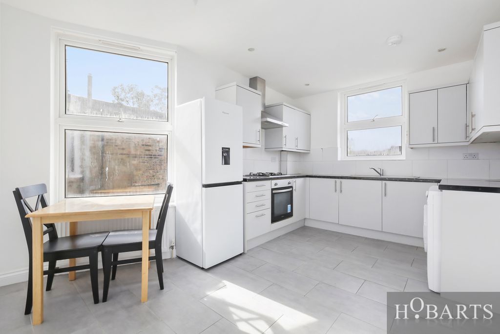 Property photo 2 of 12 Gallery