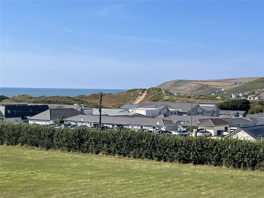 Property photo 2 of 11 Picture No. 08