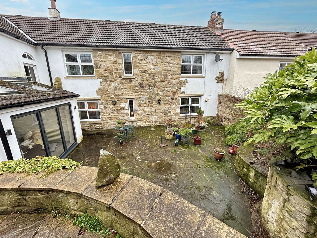 Property photo 1 of 47