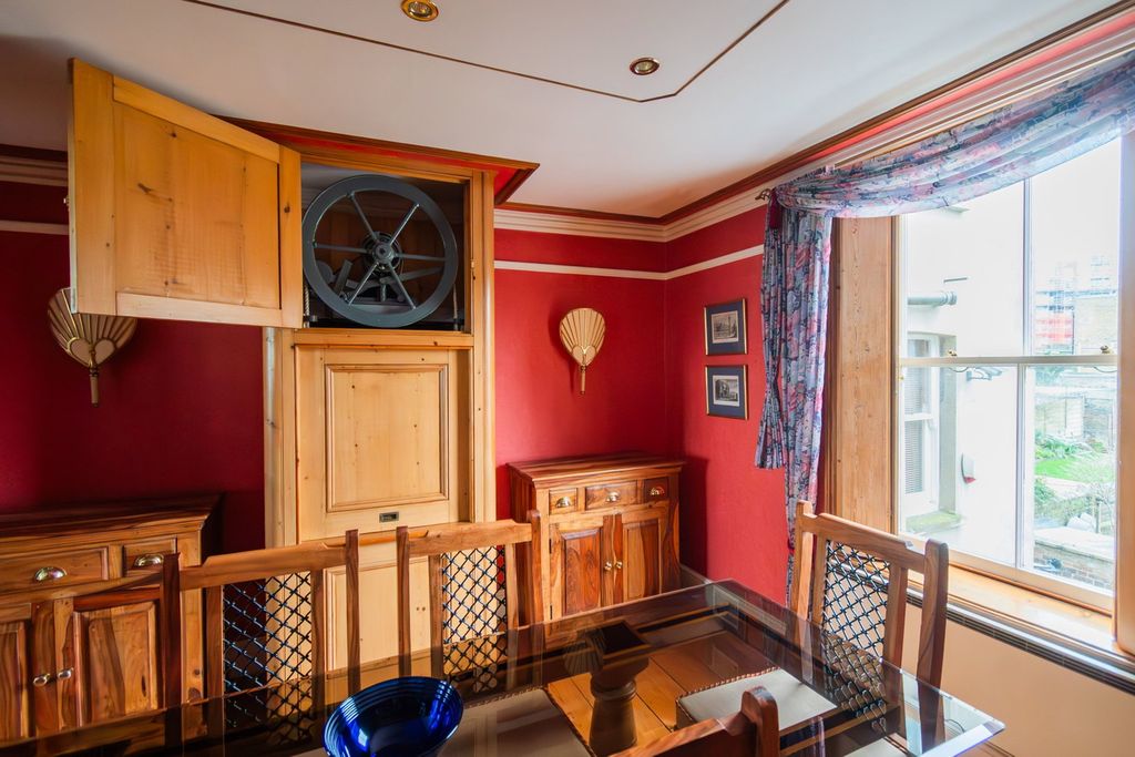 Additional image 6 of 4 bed terraced house for saleKent House, Prospect Terrace, Ramsgate CT11