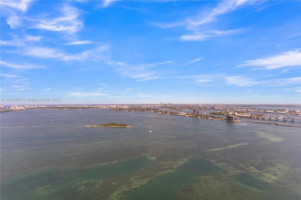 Property photo 3 of 5 <Alttext/>