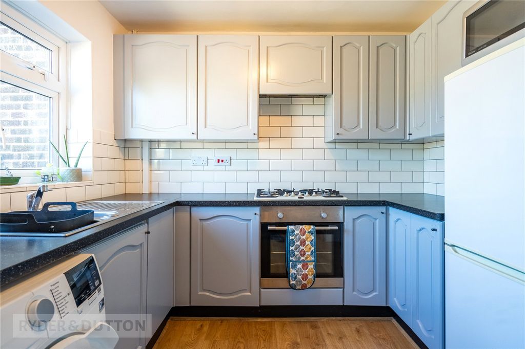 Property photo 3 of 21 Kitchen Diner