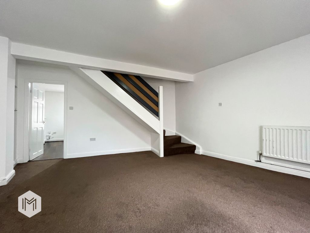 Property photo 3 of 17 Picture No. 12