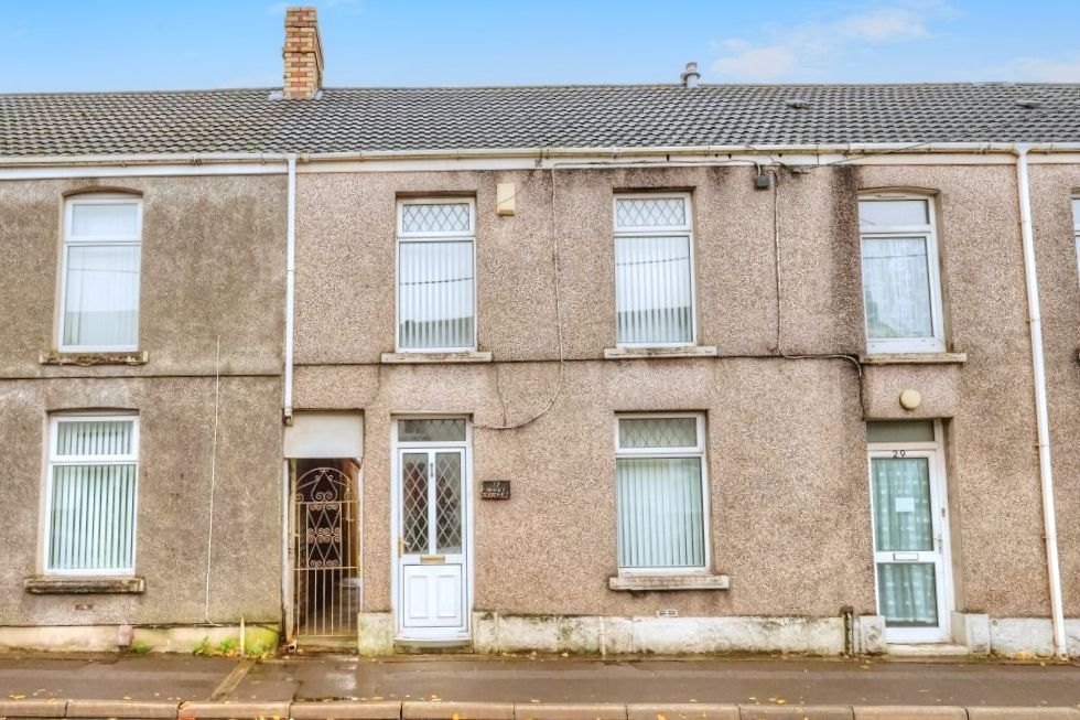 Property photo 1 of 24
