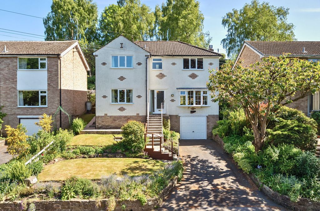 Property photo 1 of 20 1298401-9-682De9B...