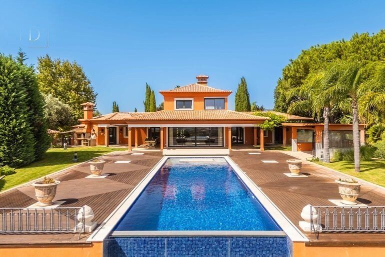 Property photo 1 of 67 Spectacular Five-Bedroom Villa With Panoramic Sea Views &amp; 17-Metre Infinity Pool