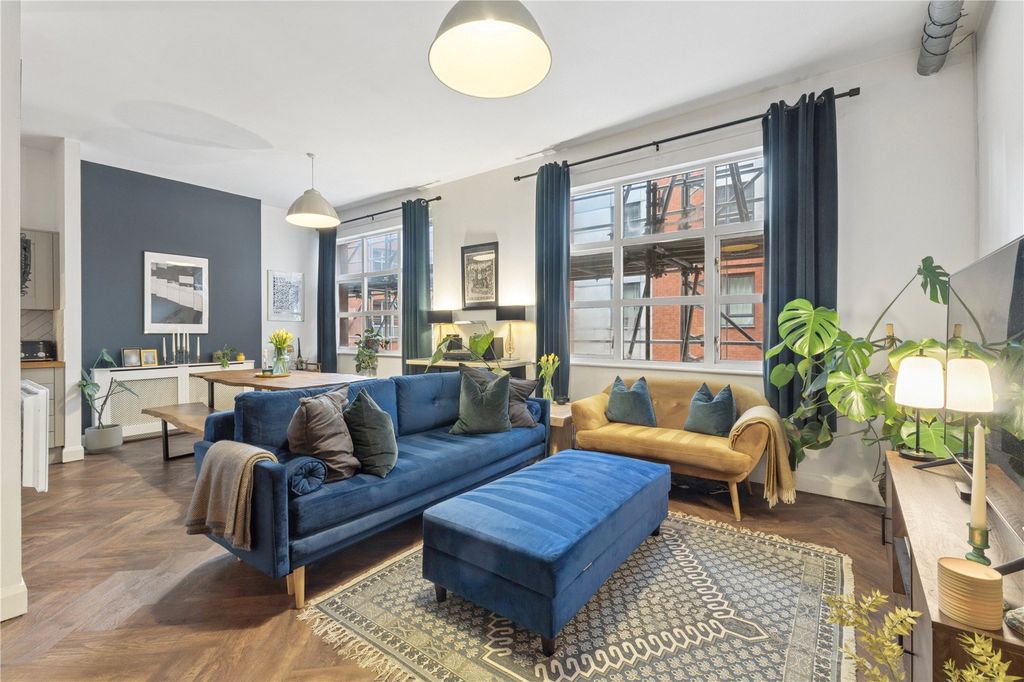 Property photo 2 of 14 Living Area