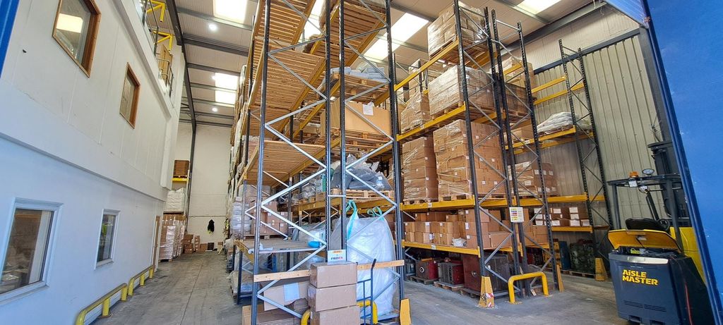 Property photo 2 of 5 Warehouse.Jpg
