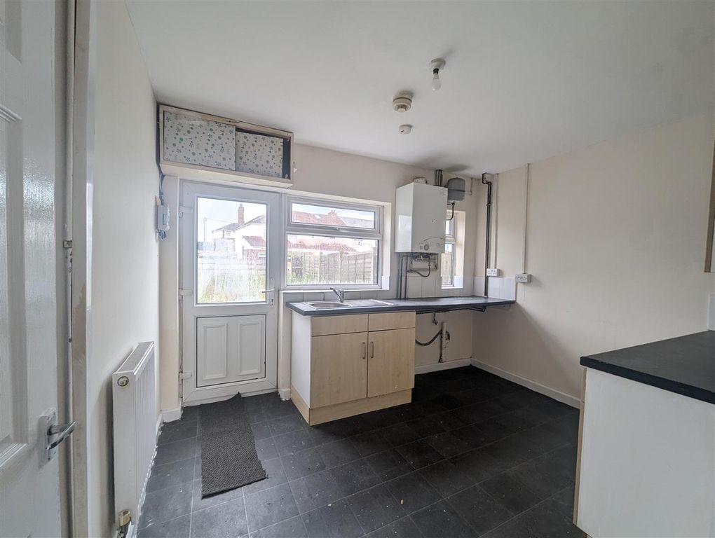 Property photo 2 of 7 1000116433.Jpg