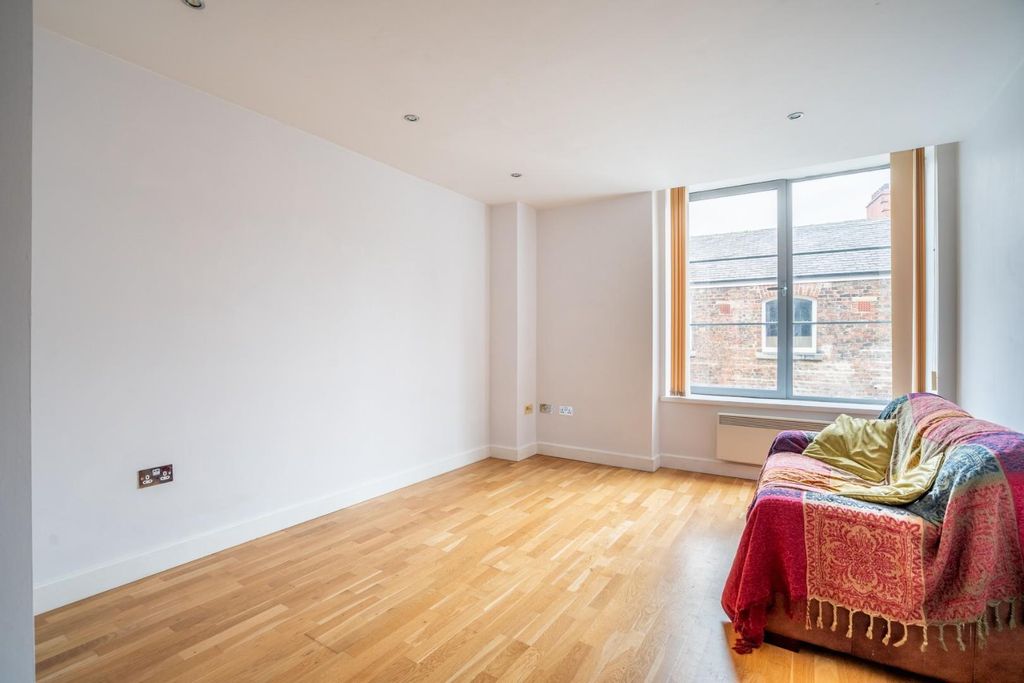 Property photo 2 of 9 Qrlotrlpxeazr72-Zwz3Rw (1).Jpg