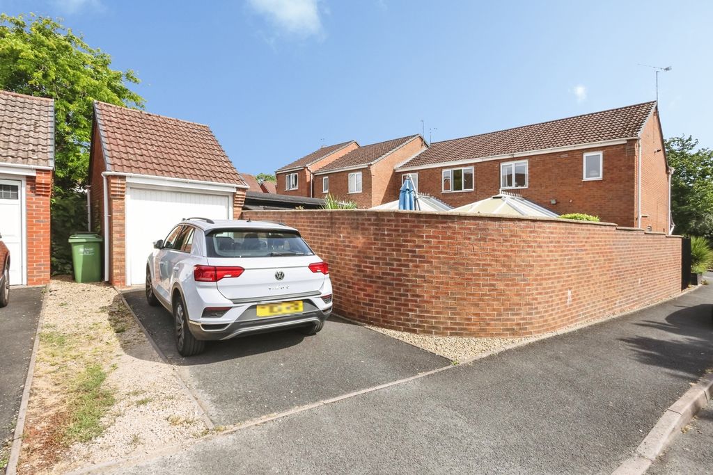 Property photo 1 of 19 Pbox-Img.Jpg