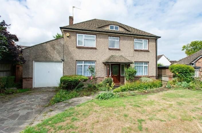 Property photo 1 of 11