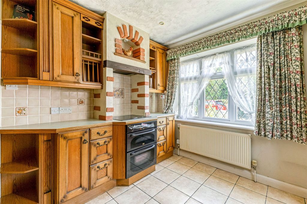 Property photo 2 of 22 Picture No. 09
