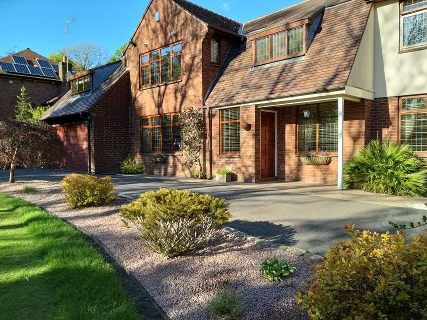 Property photo 1 of 52