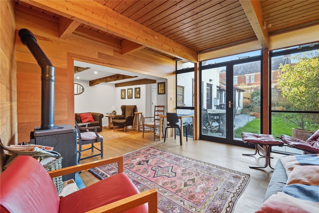 Property photo 2 of 13 Sitting Room