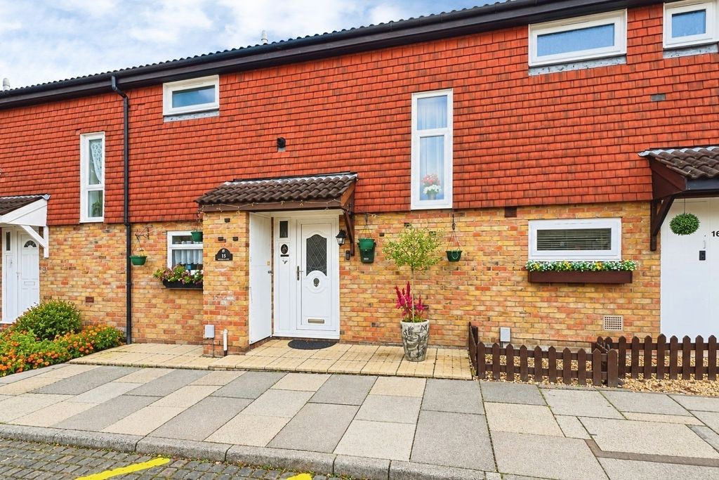 Property photo 1 of 10 Pbox-Img.Png