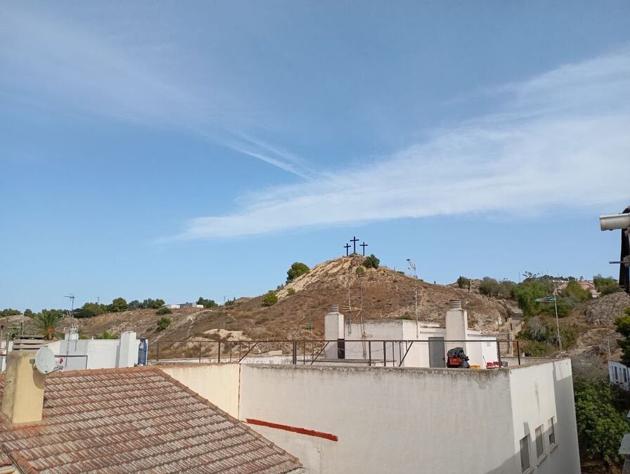 Property photo 3 of 24